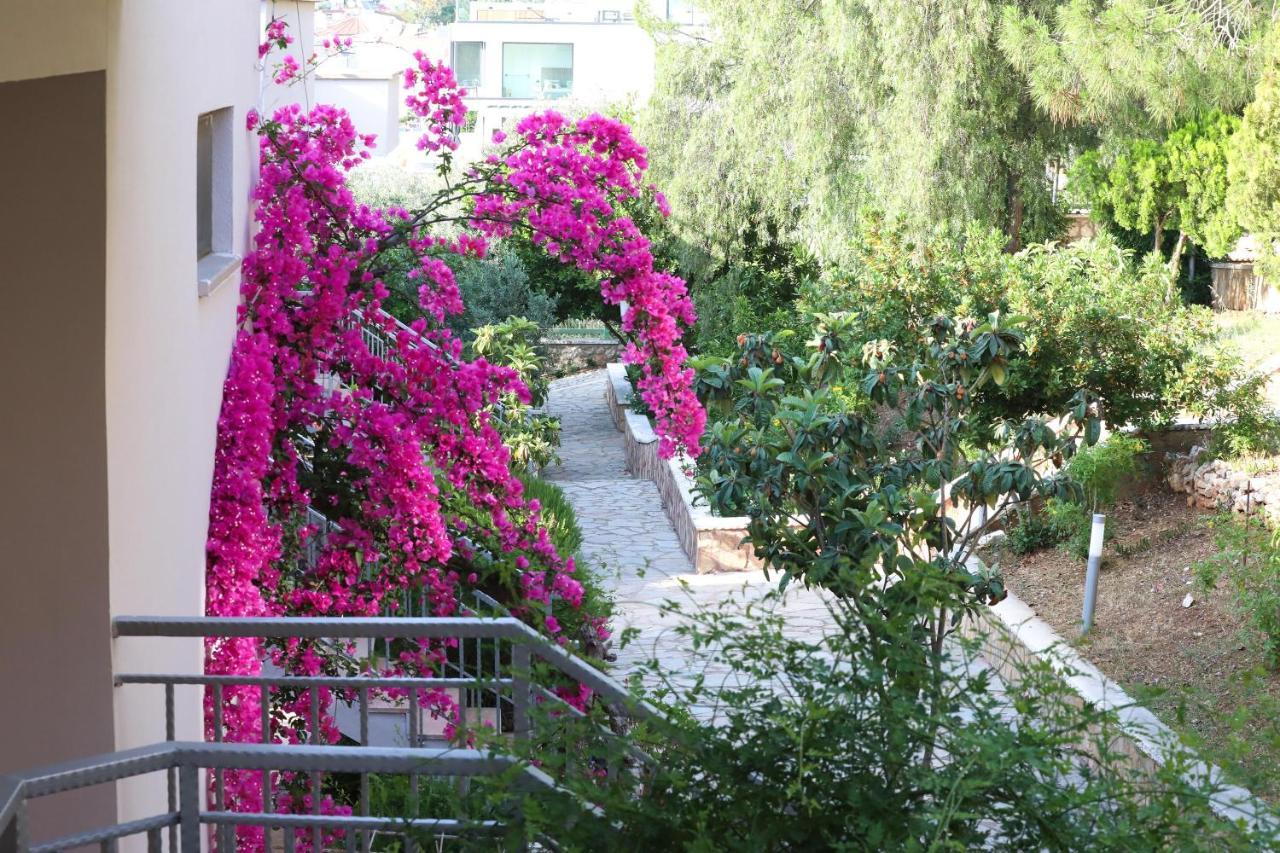 Happy Hotel Kalkan Exterior foto