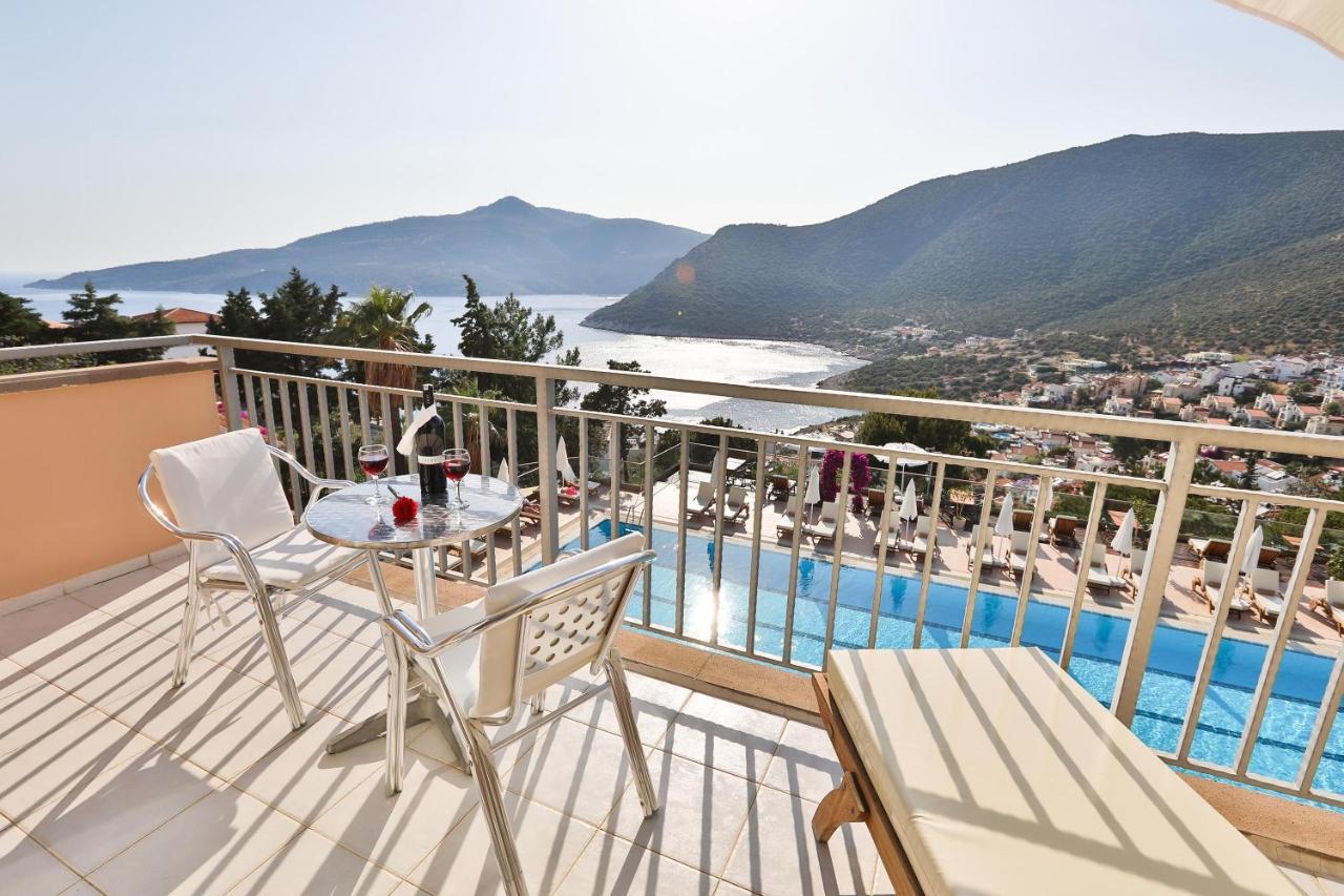 Happy Hotel Kalkan Exterior foto